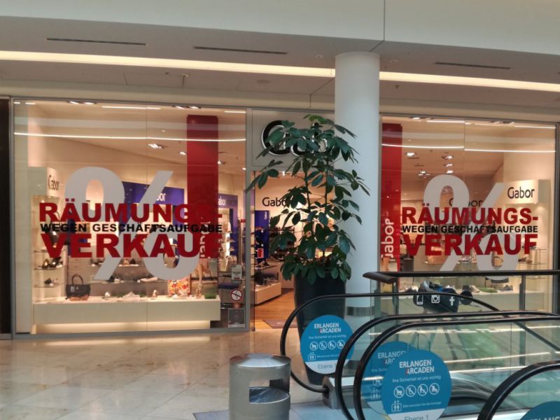 fensterbeklebung mit folienbeschriftung gabor arcaden erlangen - BESCHRIFTUNG